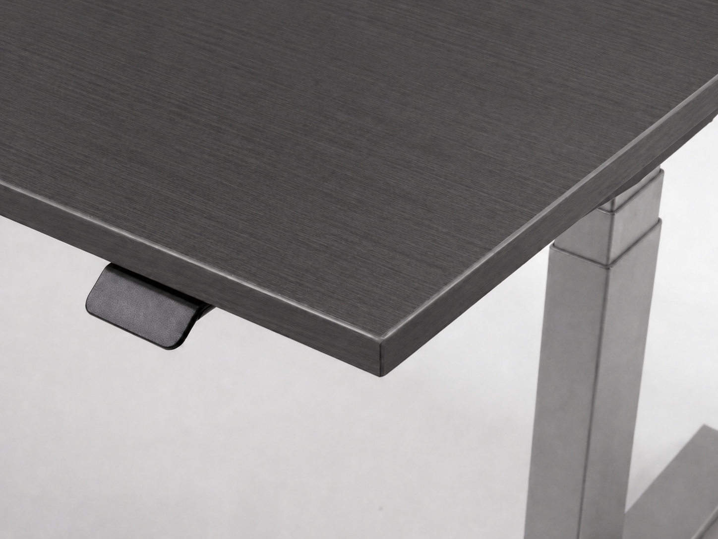Detroit Desk