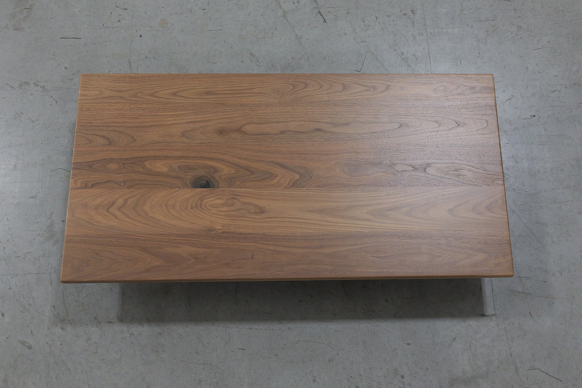 Walnut top No. 33